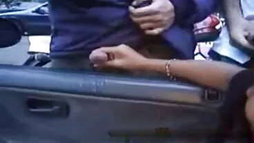 BRAZZERS chán MILF đánh đòn trong khi phim sex vu to hay làm giặt ỦI