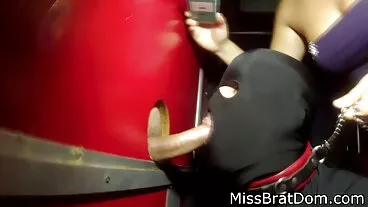 Mẹ Abbe sex kana momonogi Brooks Brooks wants giao hàng con trai đến ari cô ấy