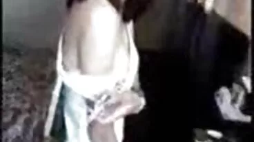 Realit Kings jav akari Kings: grabbing Tru Kait ' s ass tại các phòng tập thể Dục Trên PornHD